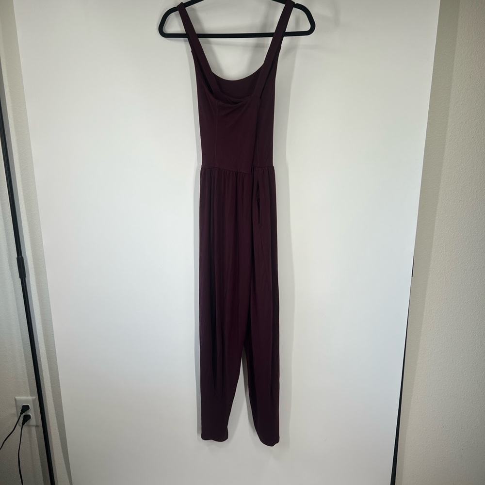Imbodhi Bodhi Jumper in Burgundy - Picture 5 of 10